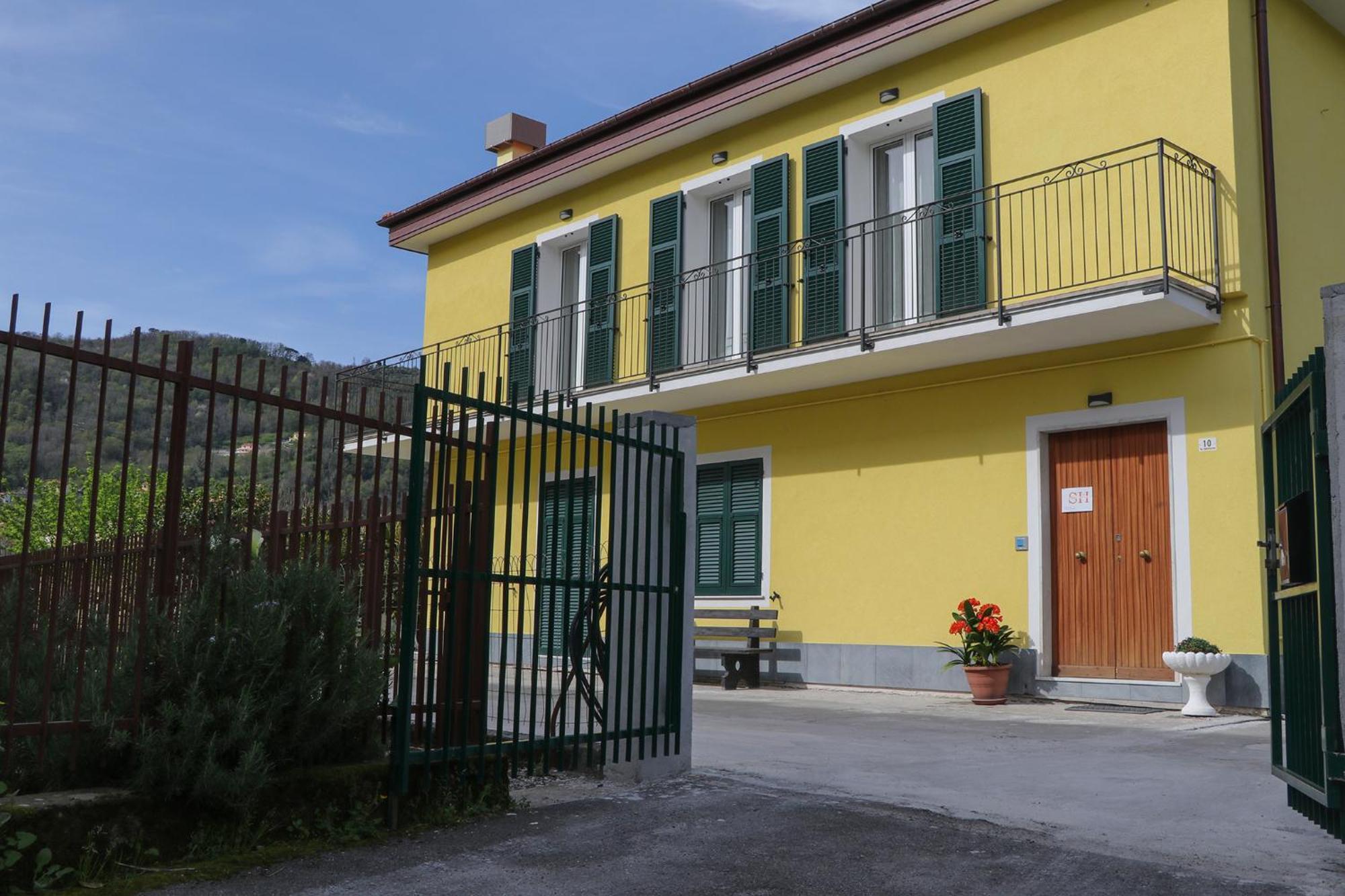 Vila Sunny House Carasco Exteriér fotografie