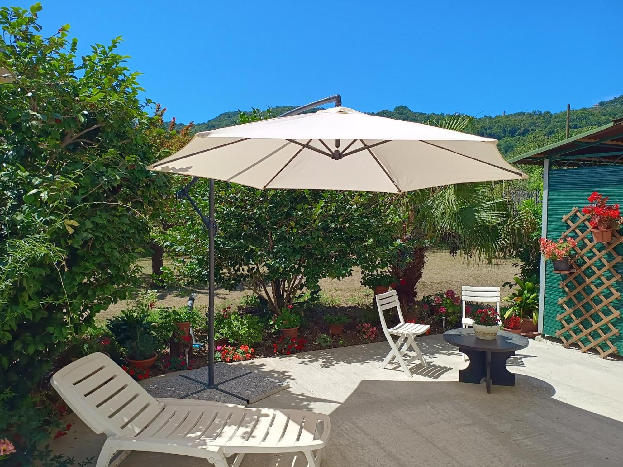 Vila Sunny House Carasco Exteriér fotografie